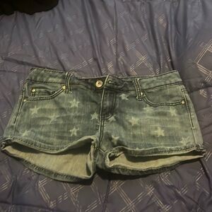 Cute Jean shorts